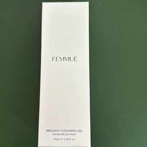 Femmue Brilliant Cleansing Gel 100 mL
